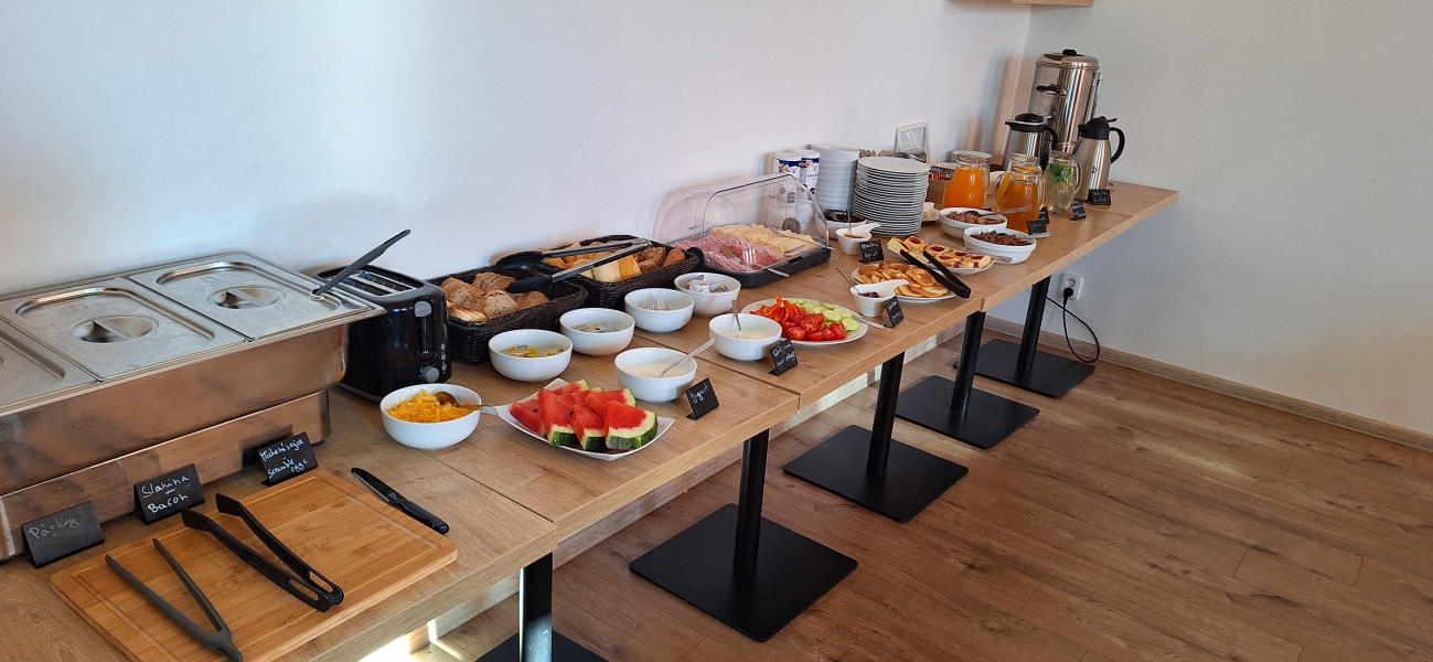 images/fotky/restaurace-a-okoli/restaurace-a-okoli-07.jpg#joomlaImage://local-images/fotky/restaurace-a-okoli/restaurace-a-okoli-07.jpg?width=1299&height=600